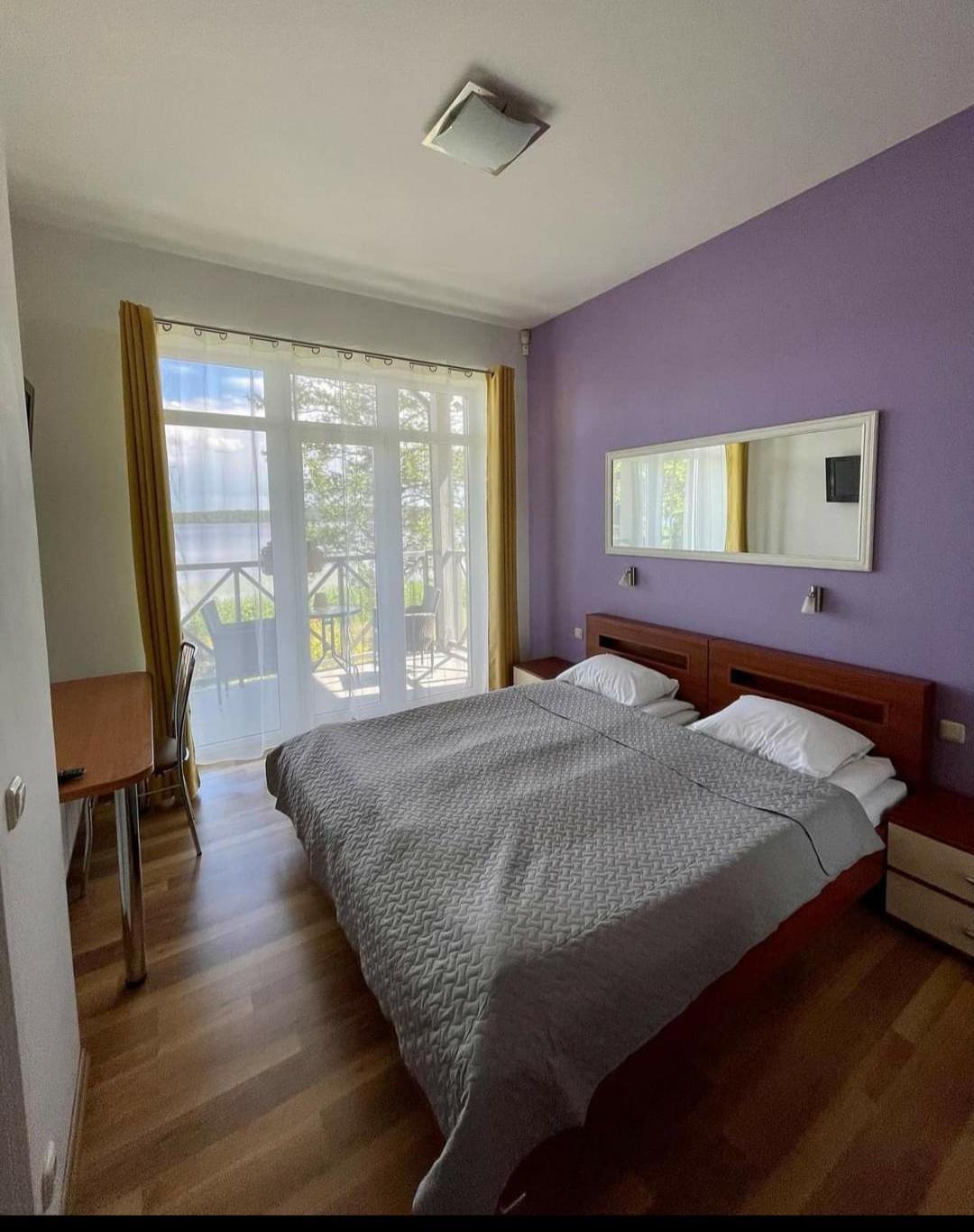 Lilaste.Eu Quarto foto